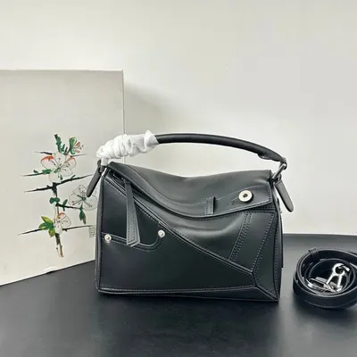Leather Handbag Black Structured Shoulder Bag
