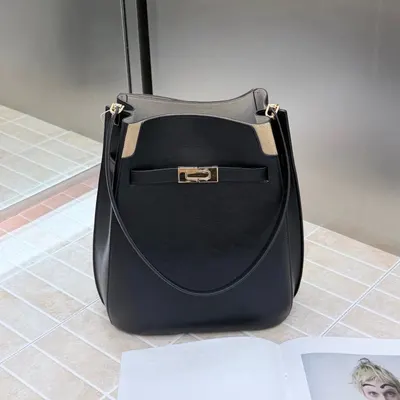 Leather Bucket Bag Black Classic Shoulder Bag